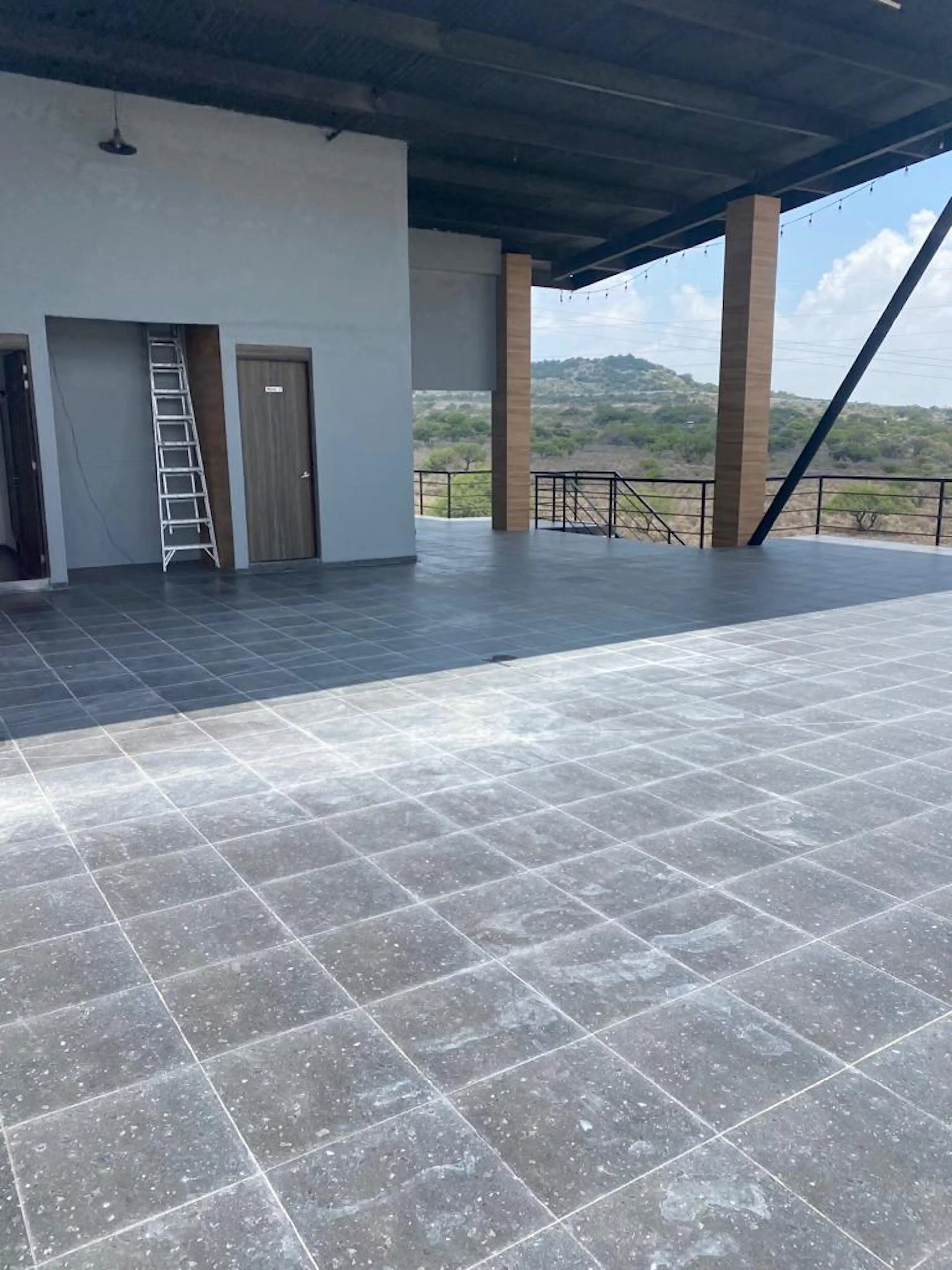 Prolongacion Constituyentes Oriente 111 El Mirador Plaza La  Valentyna 111