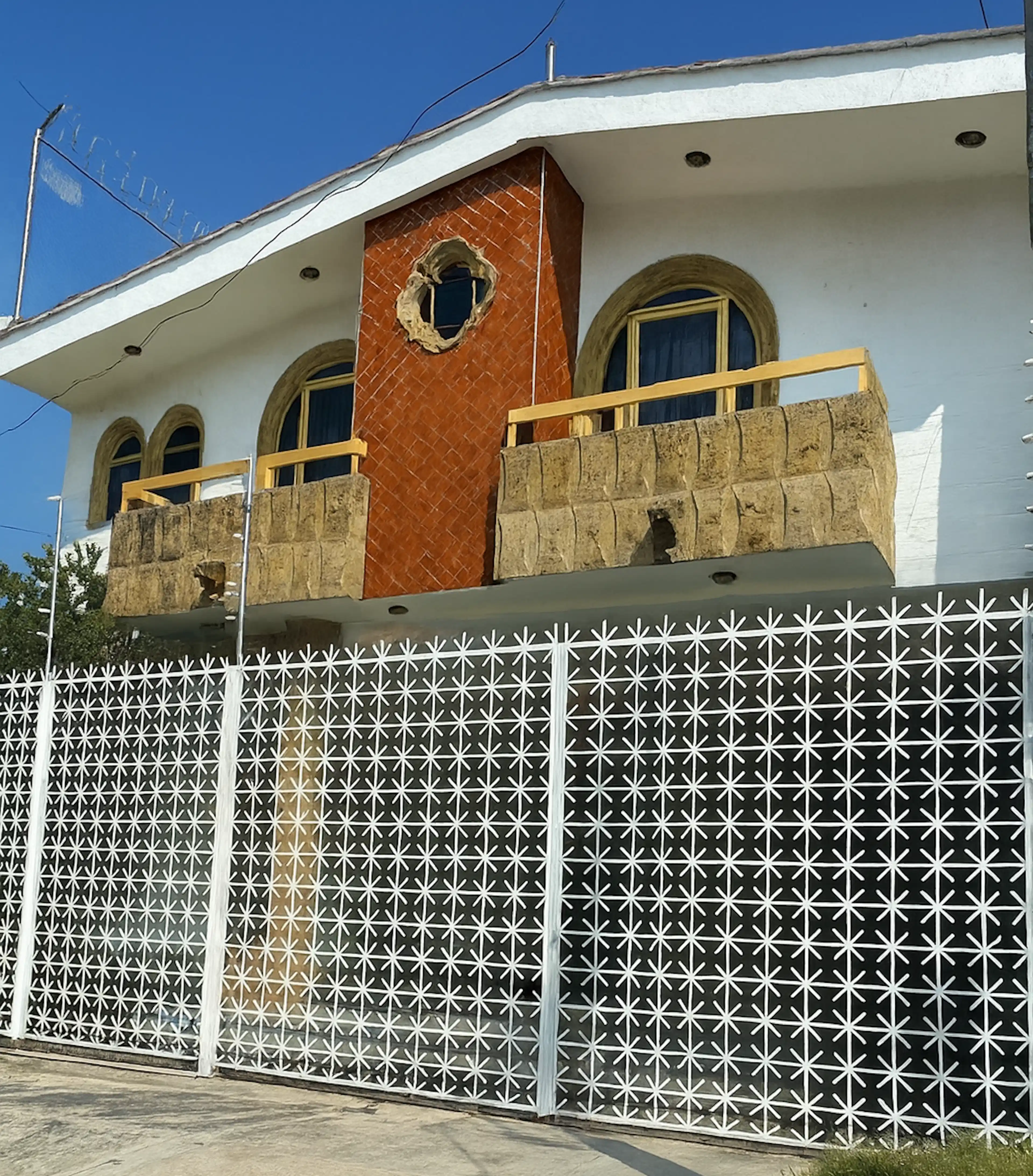 Avenida Salto Del Agua