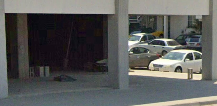 Local Comercial Spot2