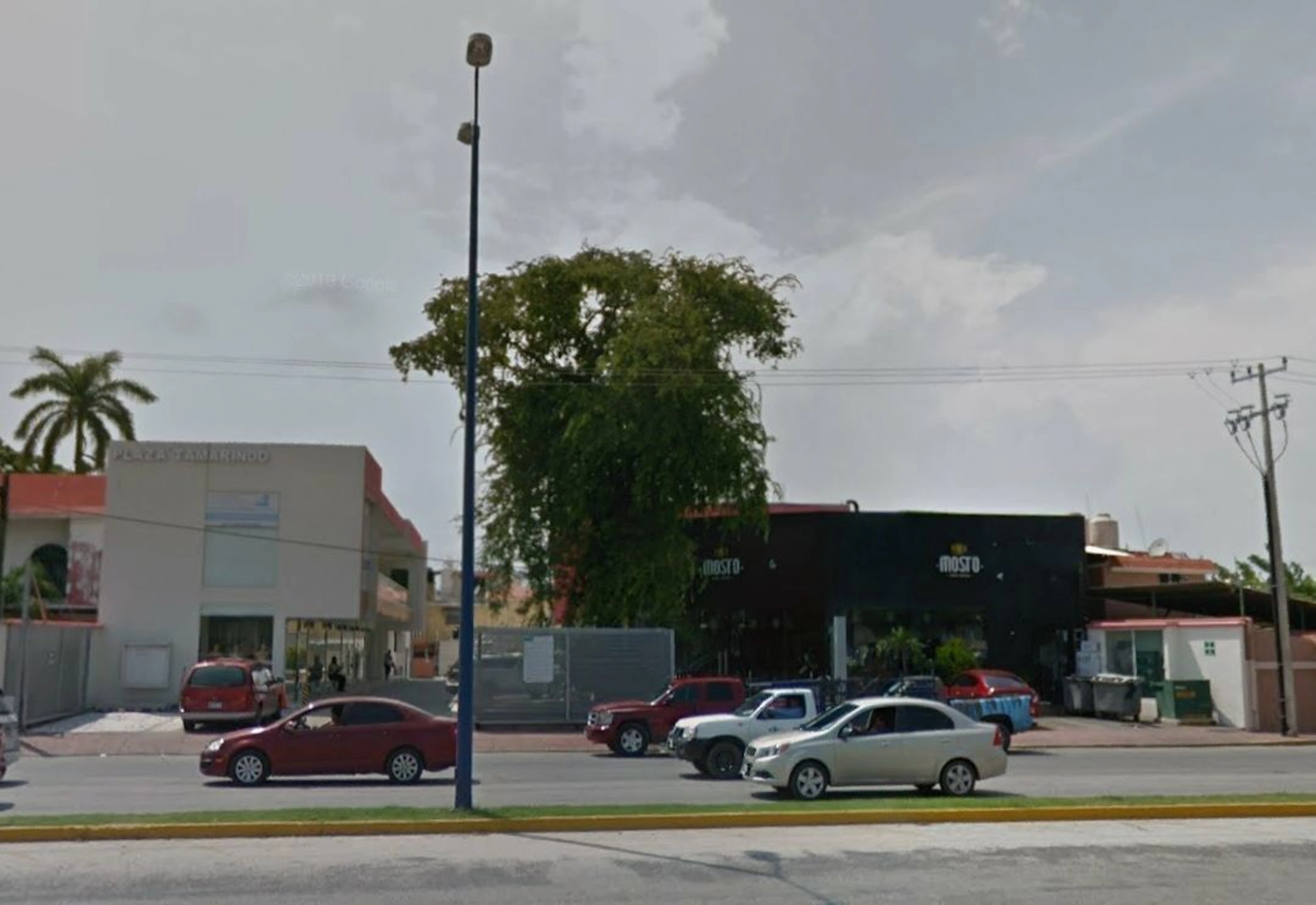 Local Comercial Spot2