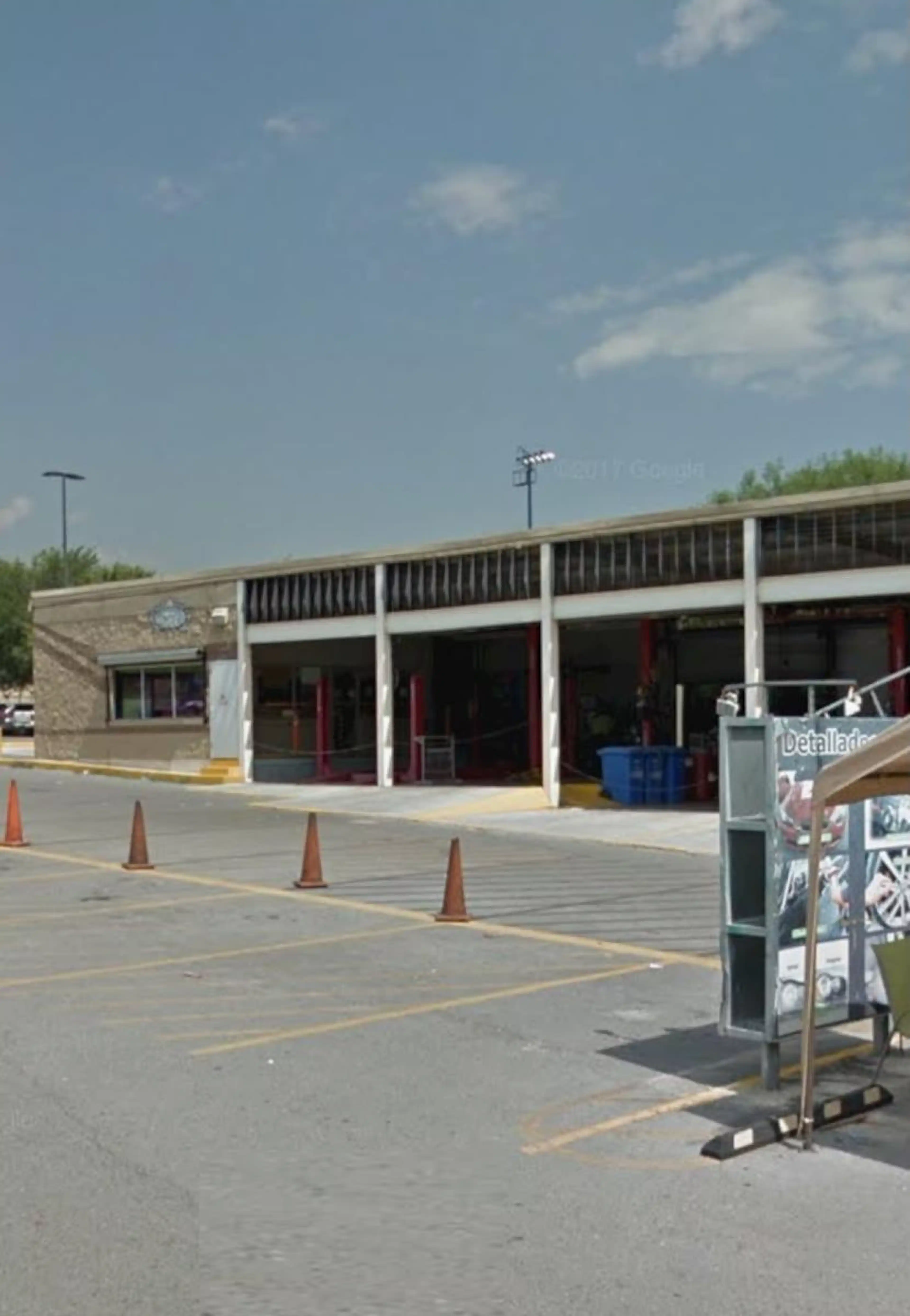 Renta Local Comercial Zona Eugenio Garza Sada, Las Torres – Excelente UbicaciÓn En Monterrey