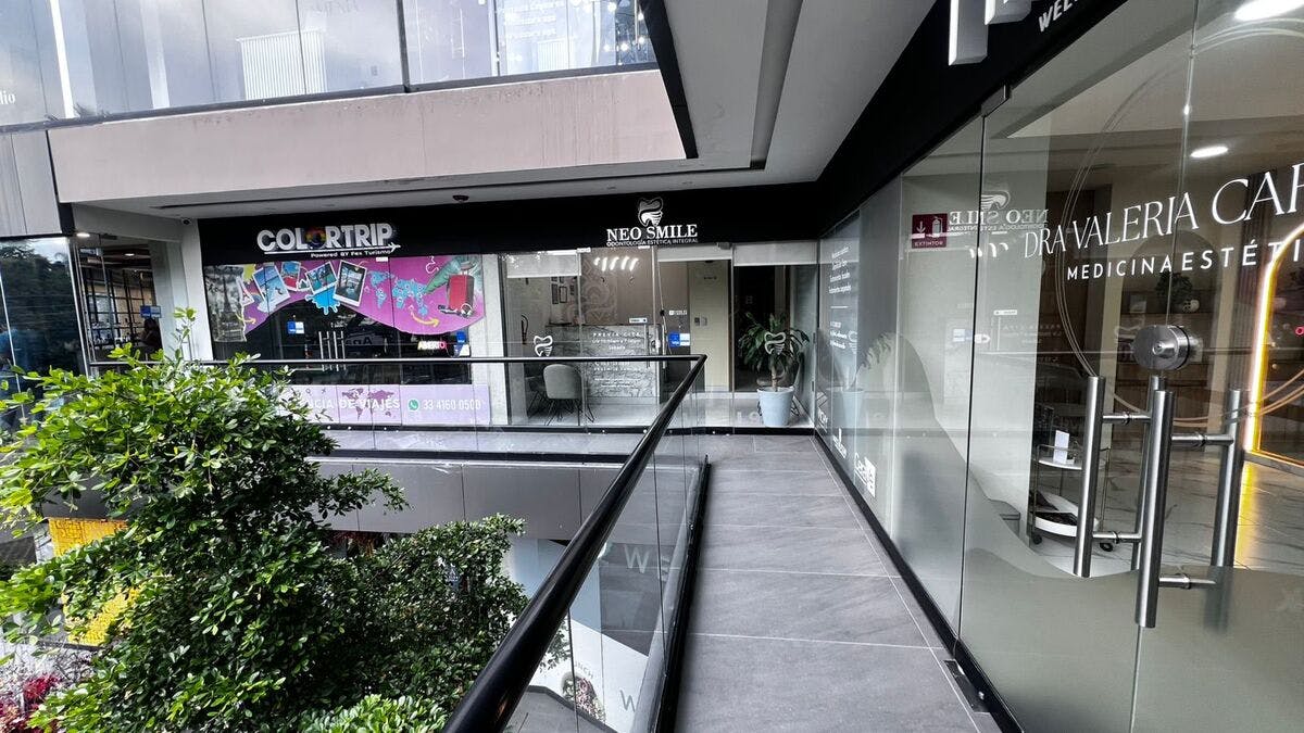 Local Comercial Spot2