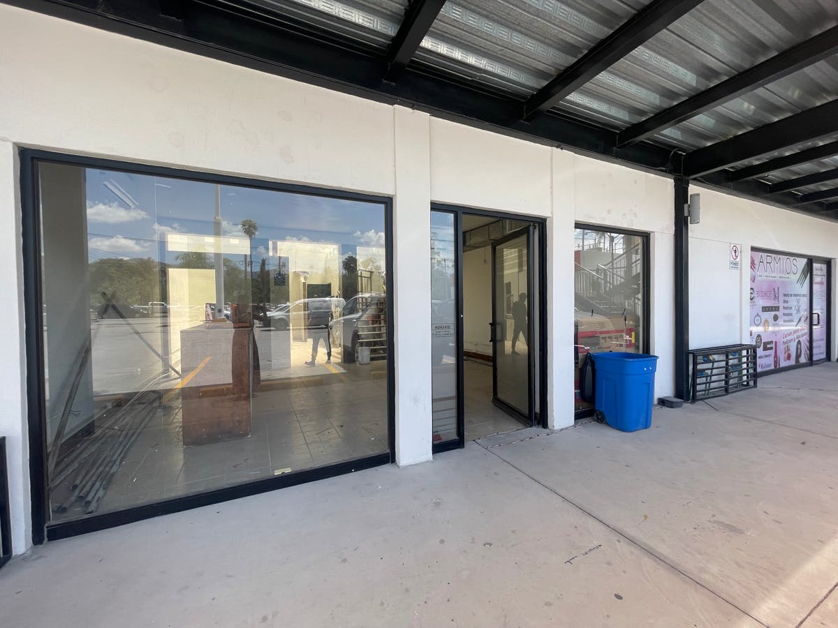 Local Comercial Spot2