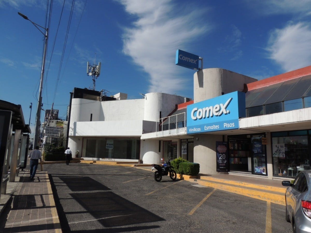 Local Comercial Spot2