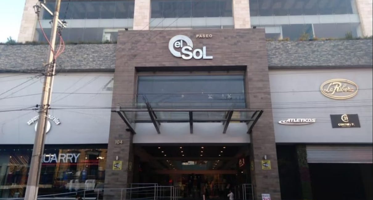 Local Comercial Spot2