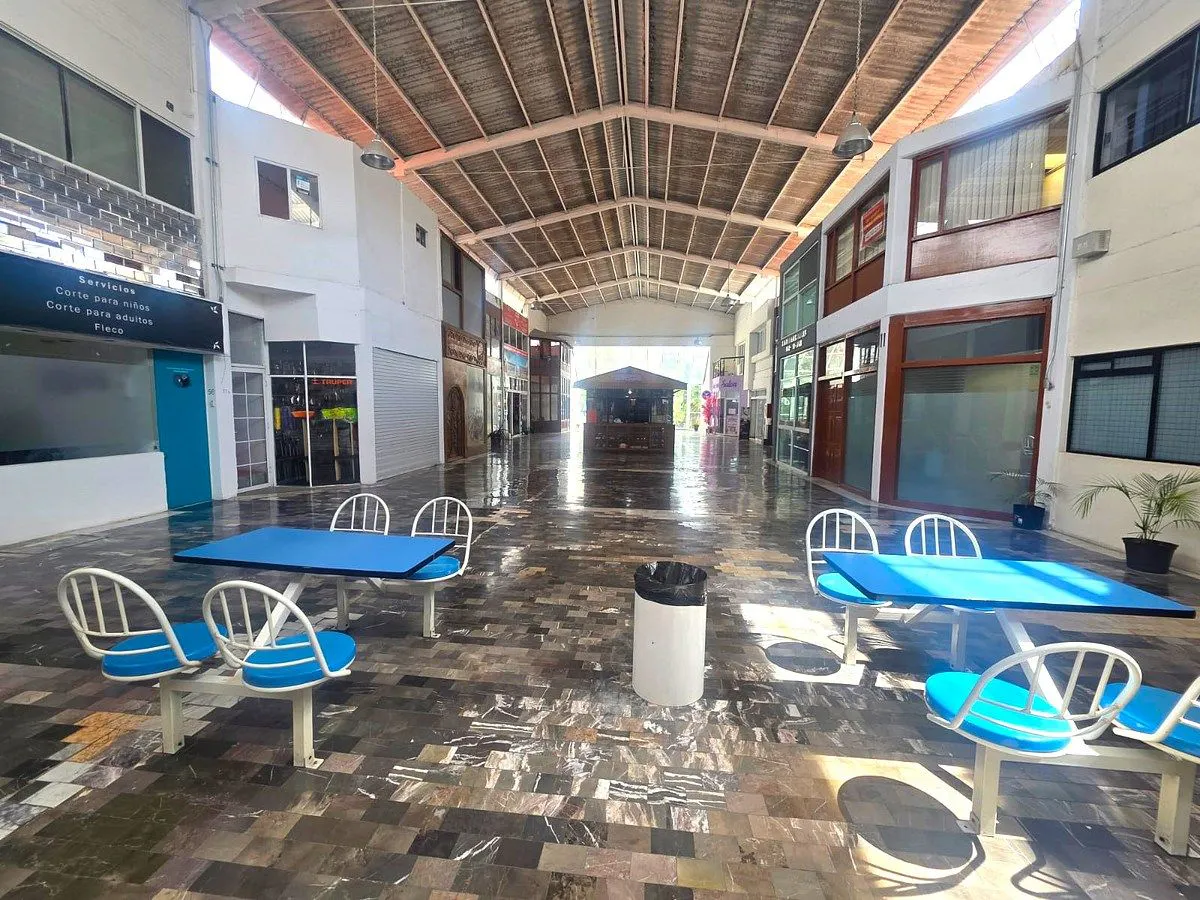 Local Comercial Spot2