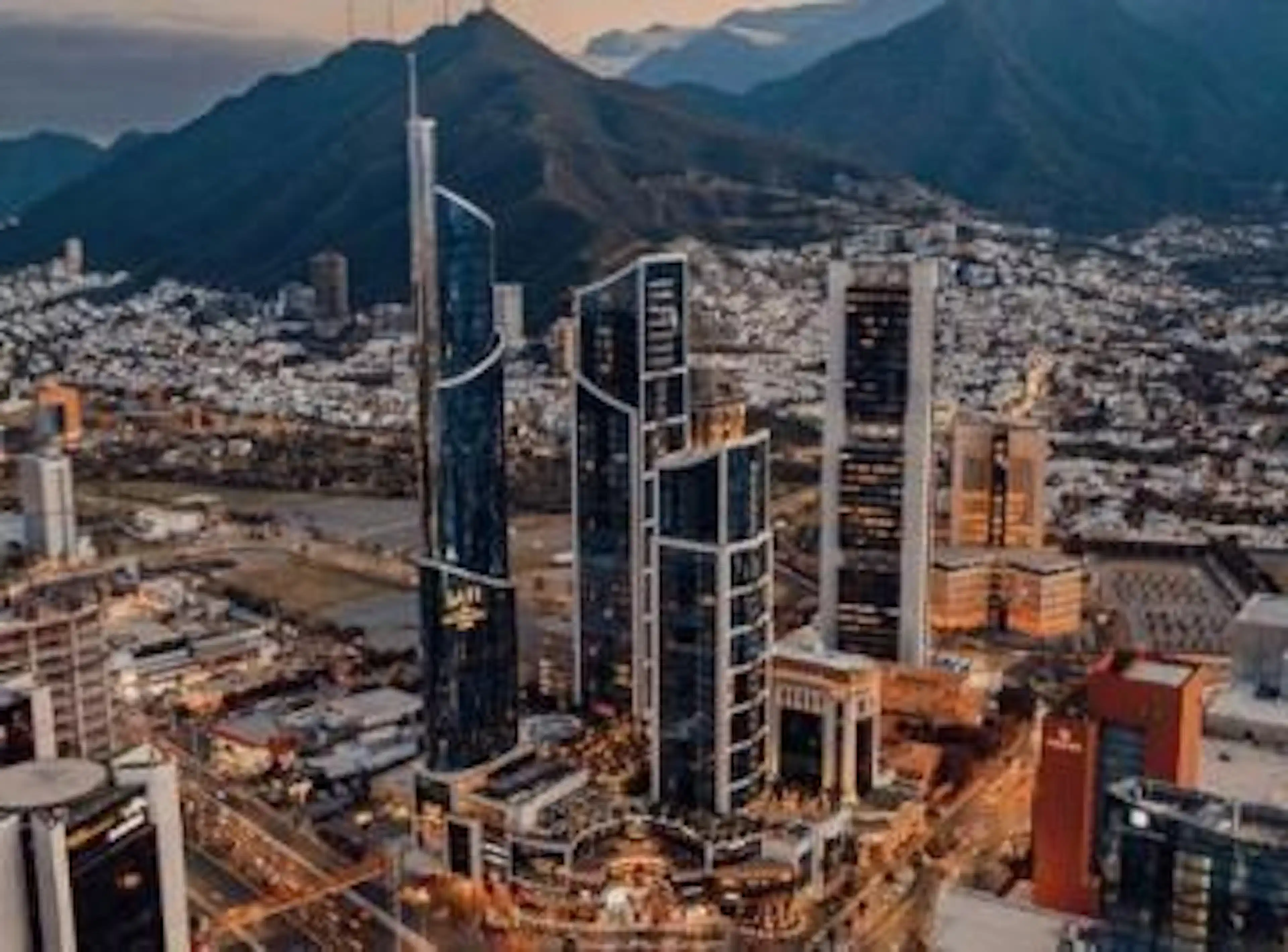 Avenida Lázaro Cárdenas