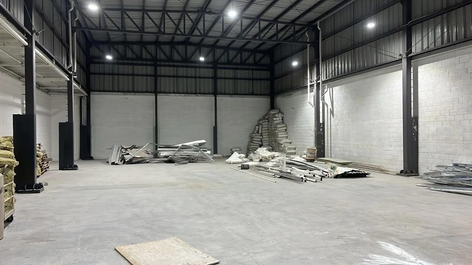 Industrial Spot2