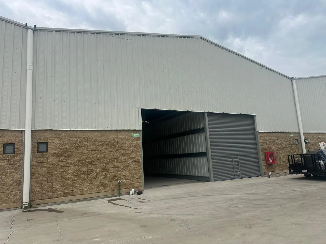 Industrial Spot2