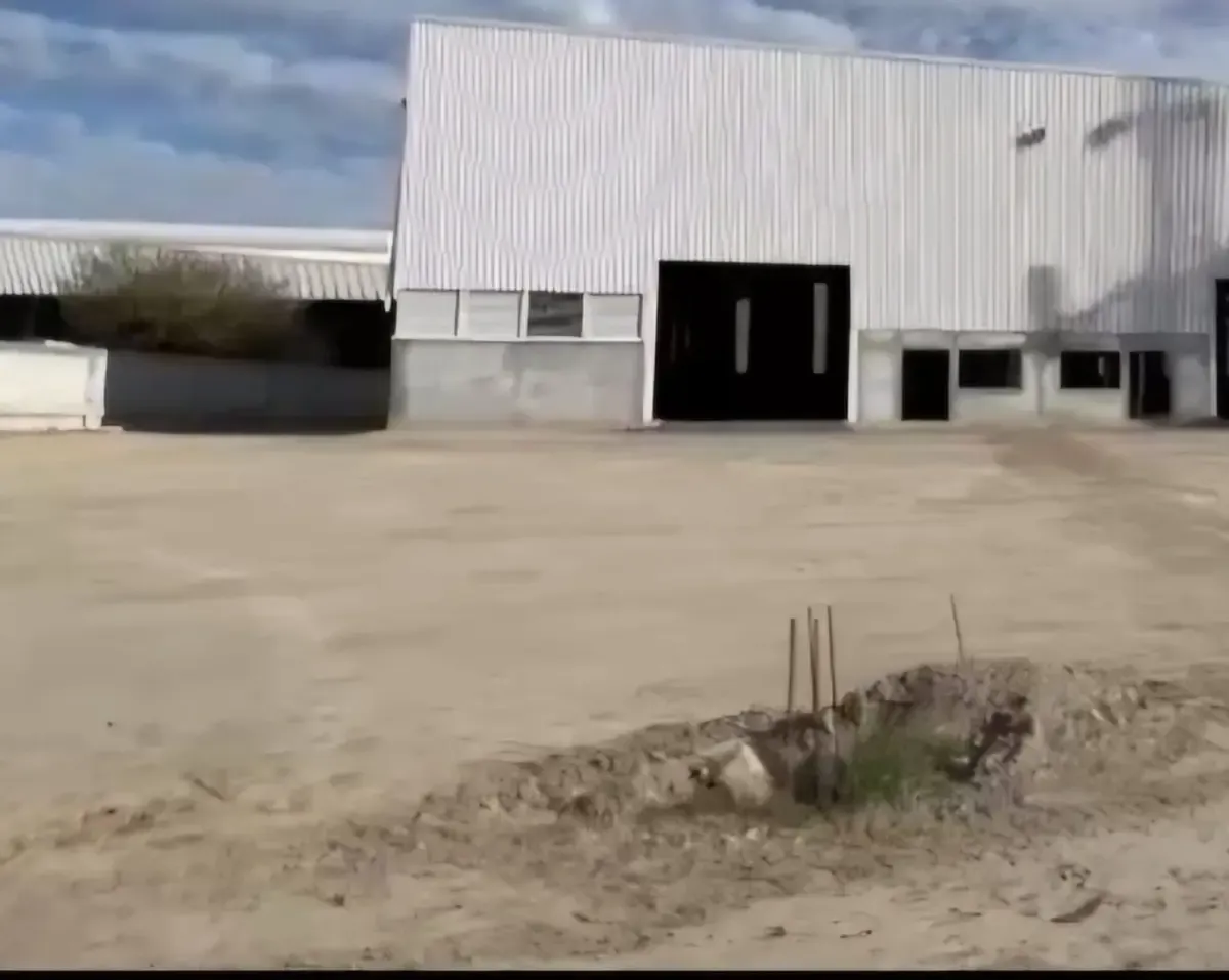 Industrial Spot2