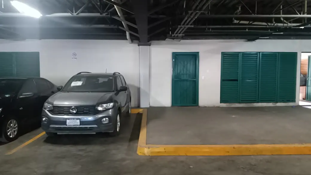 Local Comercial Spot2