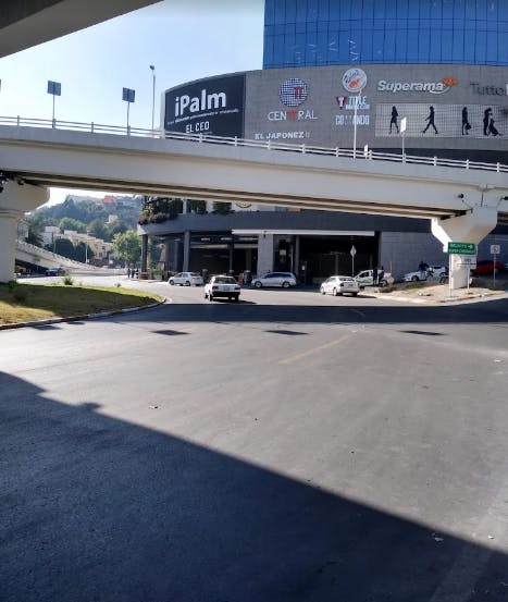 Local Comercial Spot2