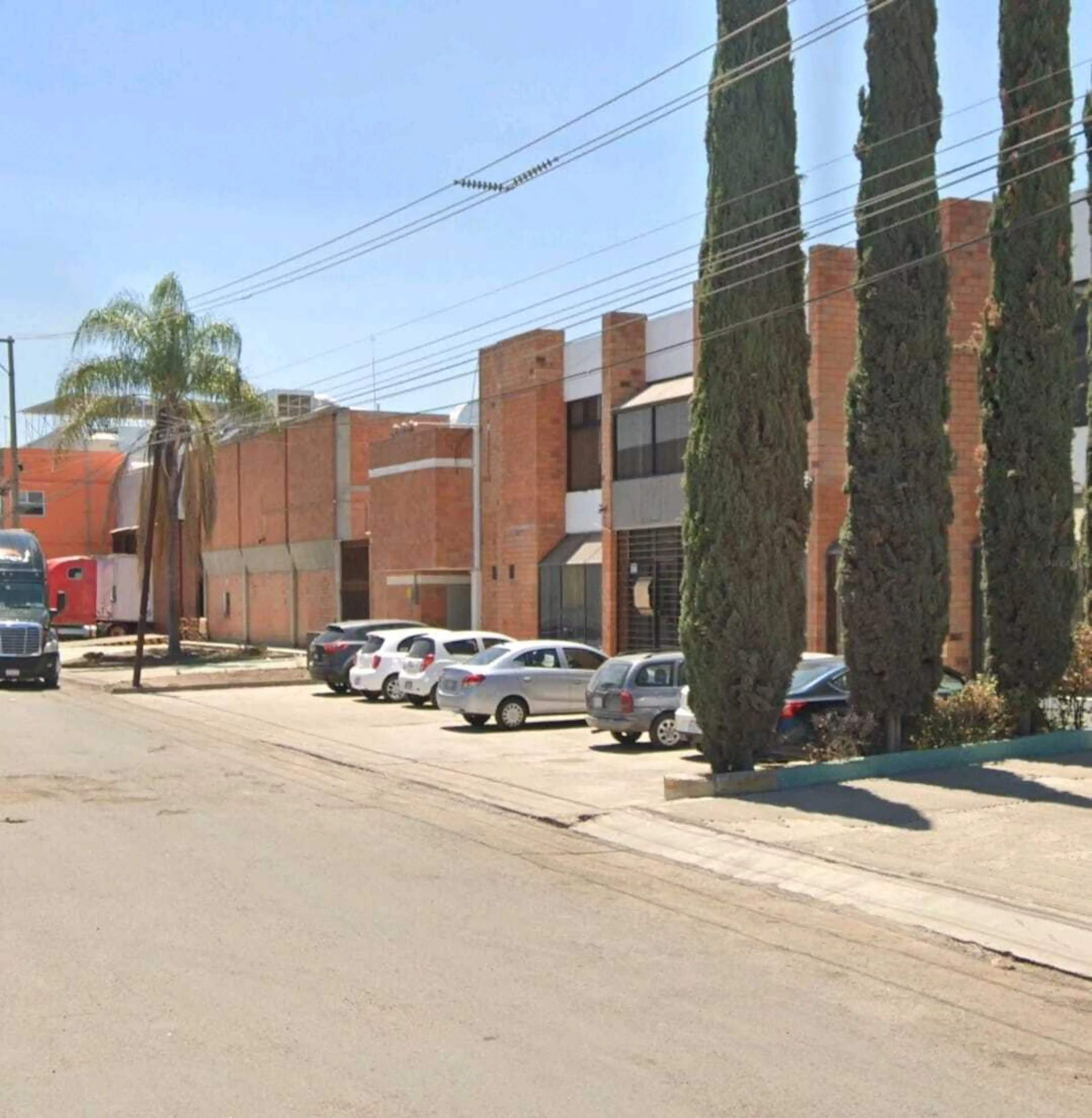 VENTA O RENTA DE NAVE INDUSTRIAL