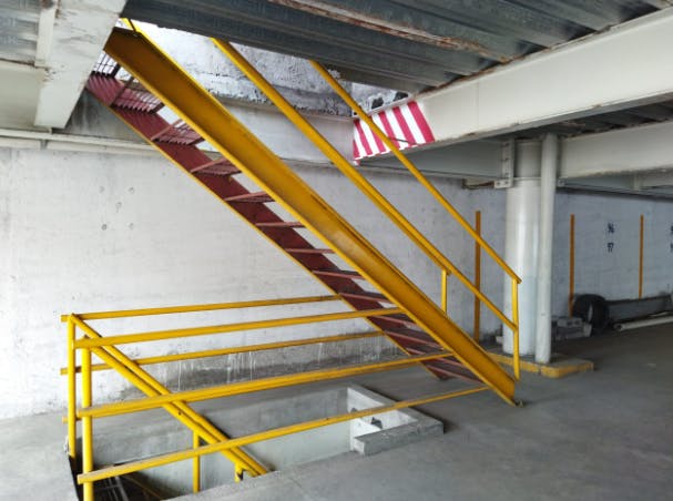 Local Comercial Spot2