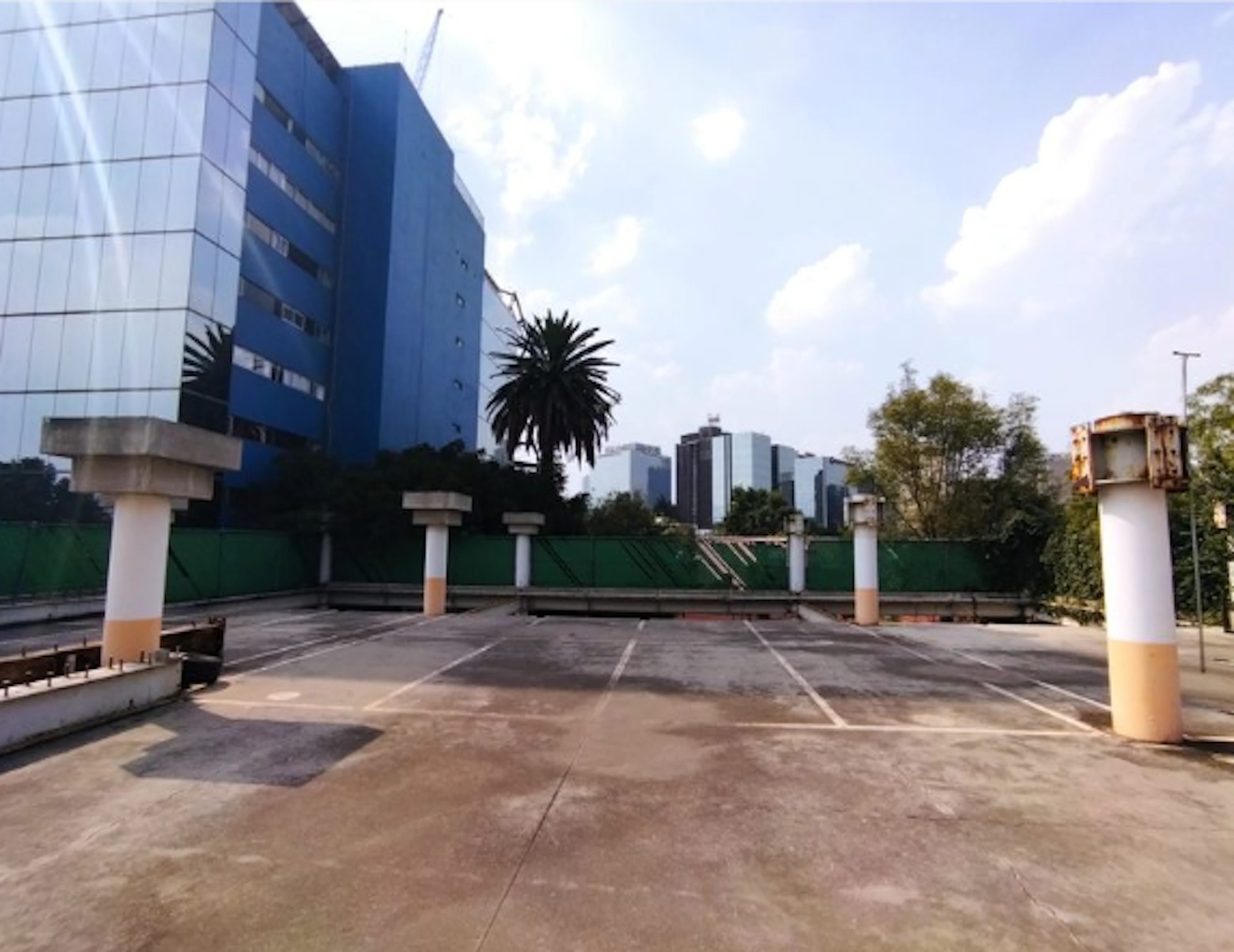 Local Comercial Spot2