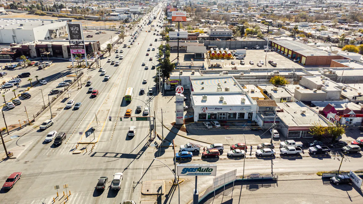 Local Comercial Spot2