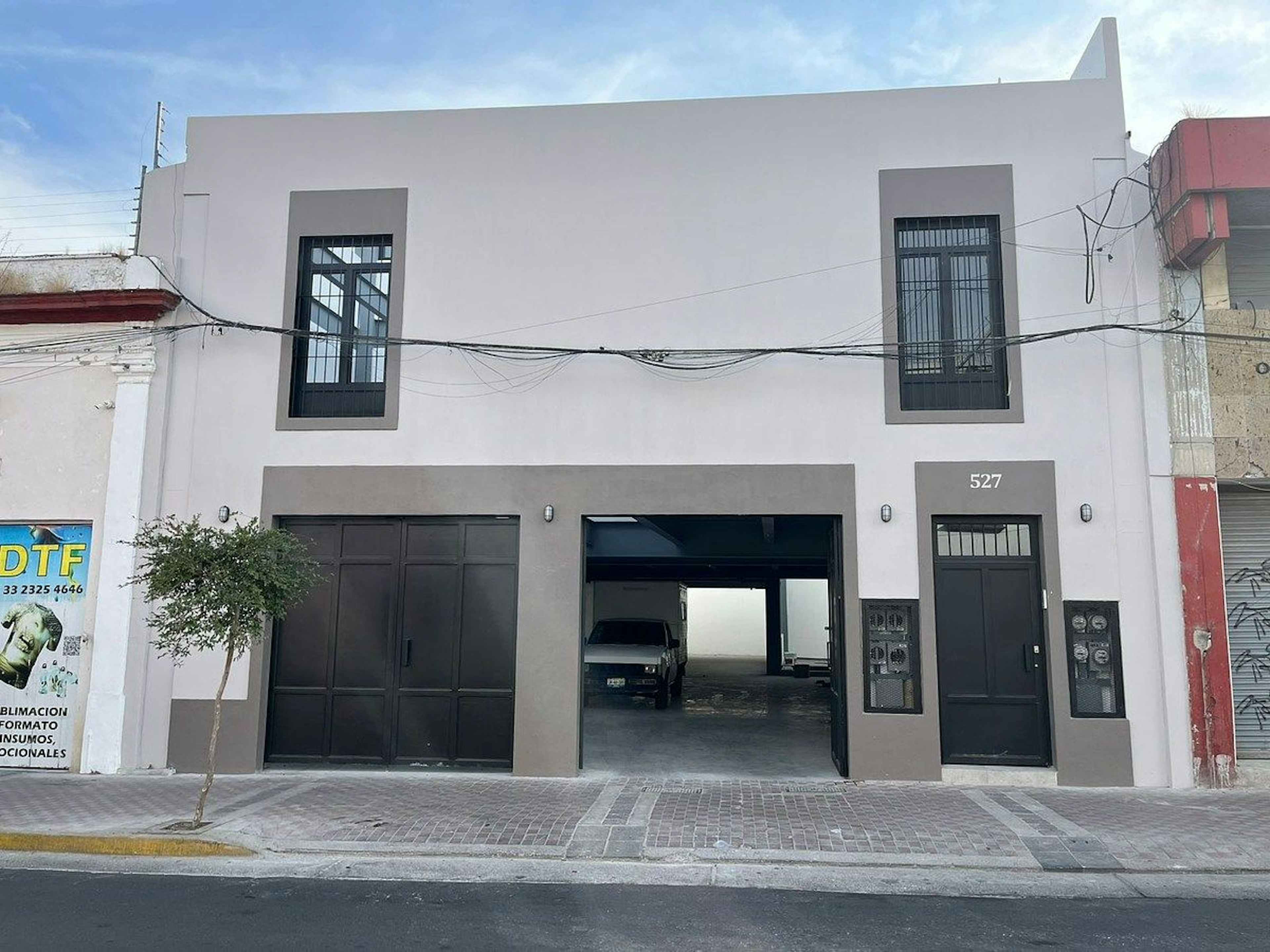 Calle Prisciliano Sánchez 527