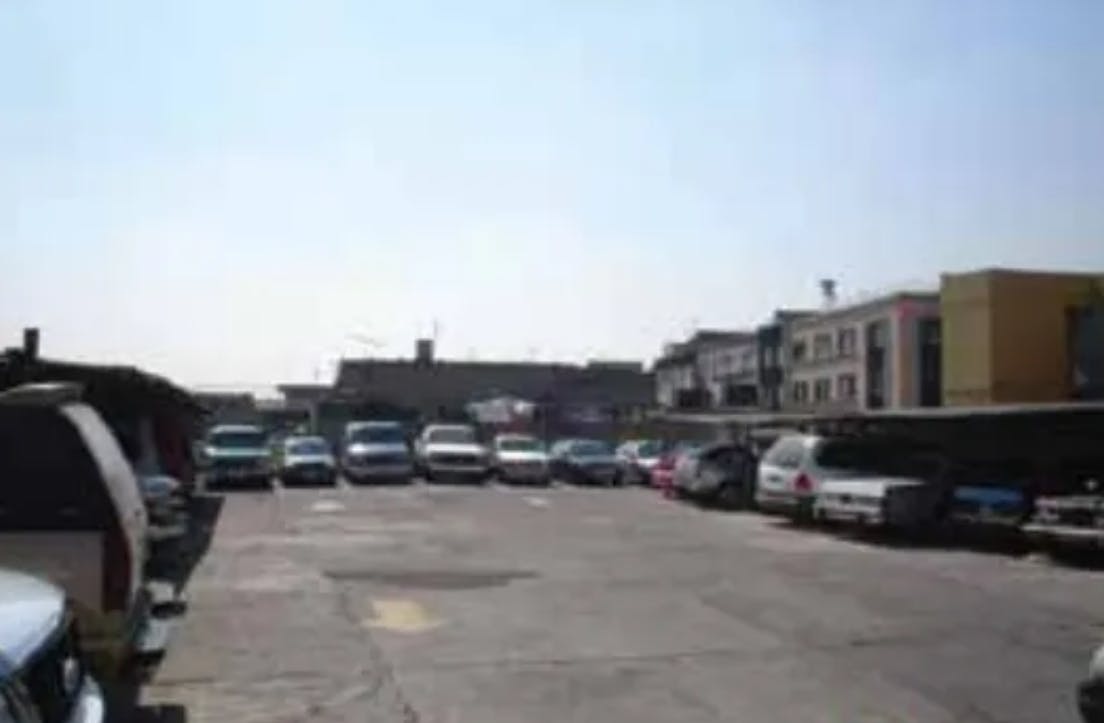 Local Comercial Spot2