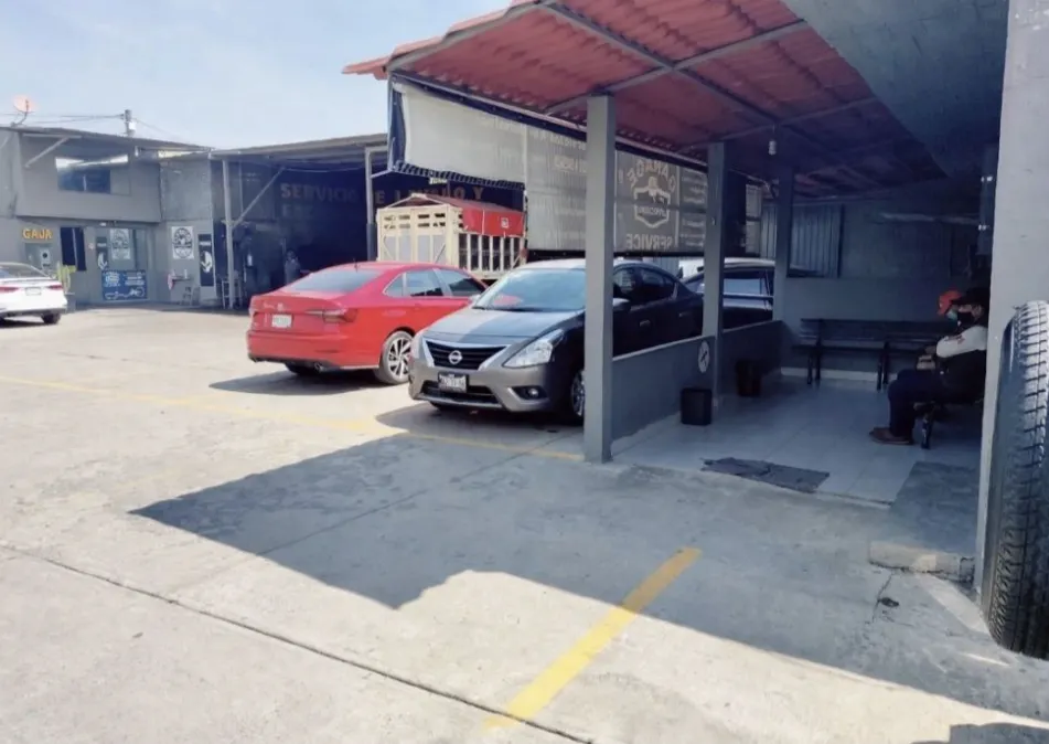 Local Comercial Spot2