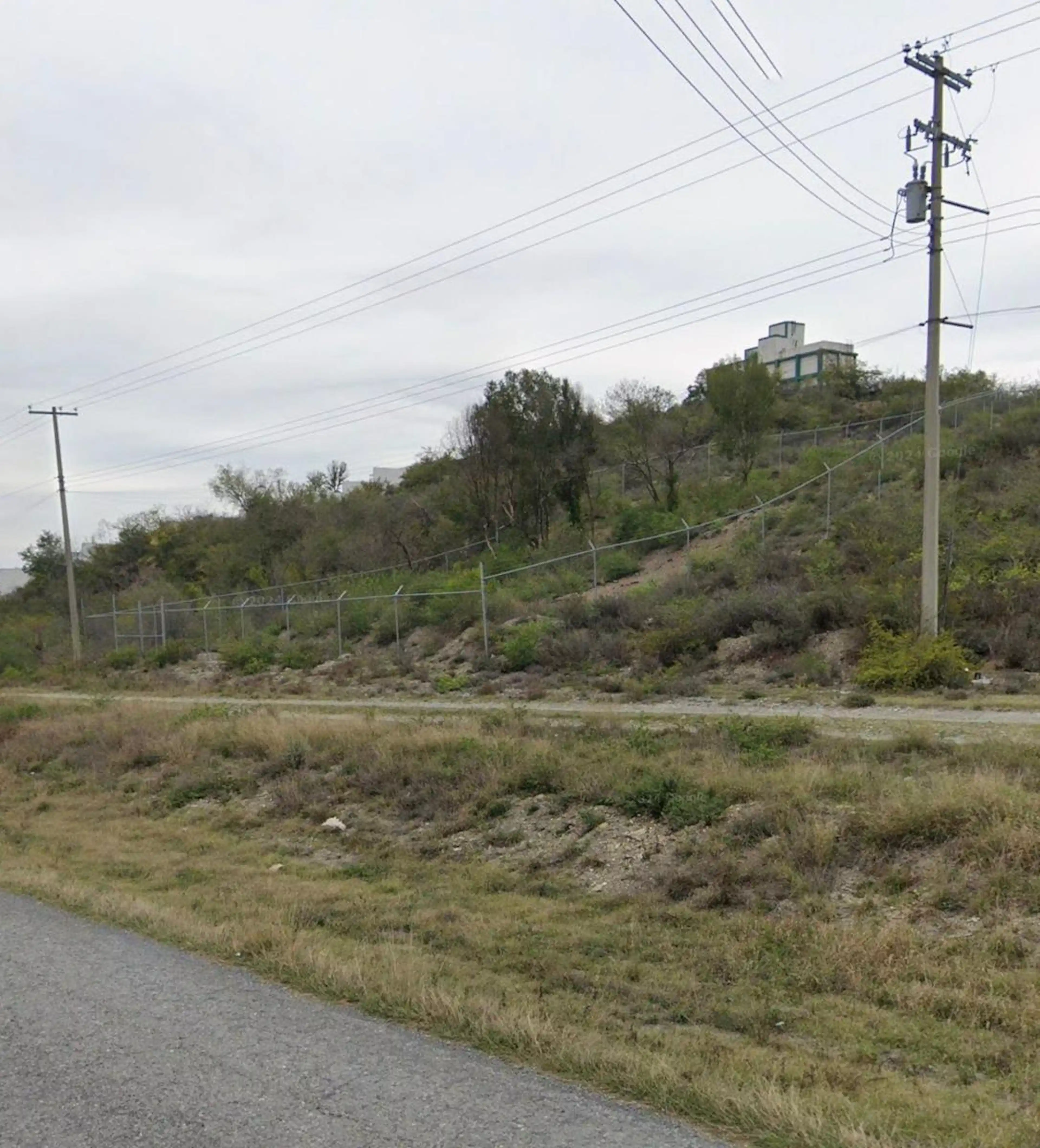 TERRENO CAMPESTRE EN VENTA EN FRACC. COUNTRY HILL EN MONTEMORELOS N.L.