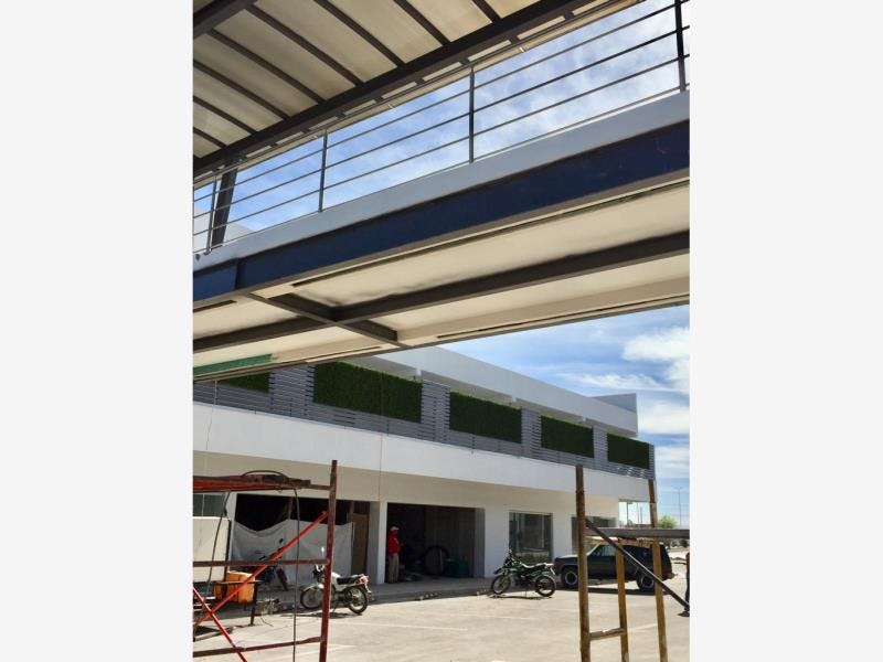 Local Comercial Spot2