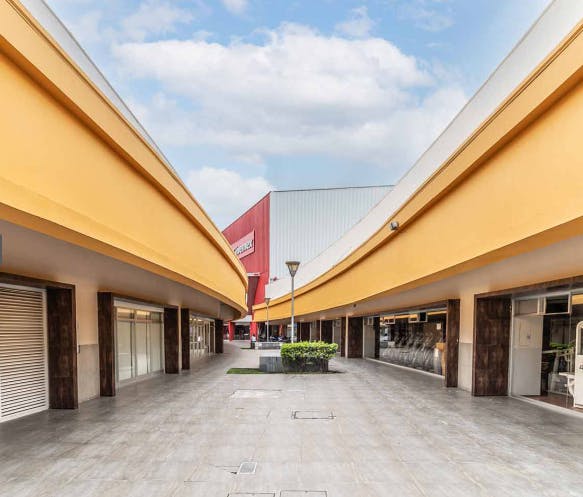 Local Comercial Spot2