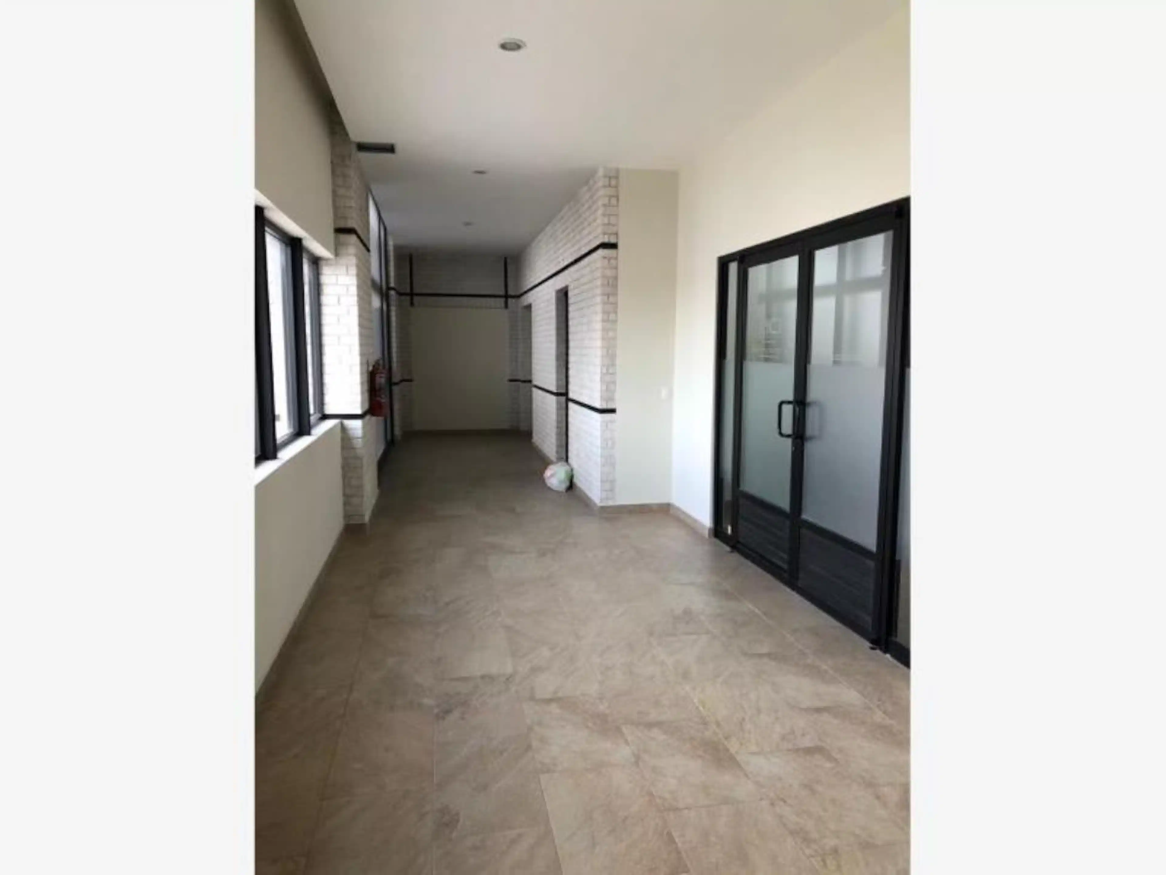 Plaza Hundida 3400