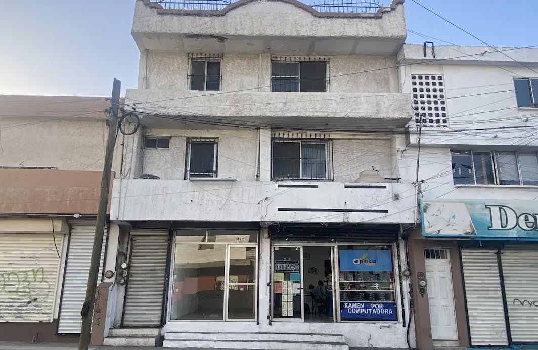 Local Comercial Spot2