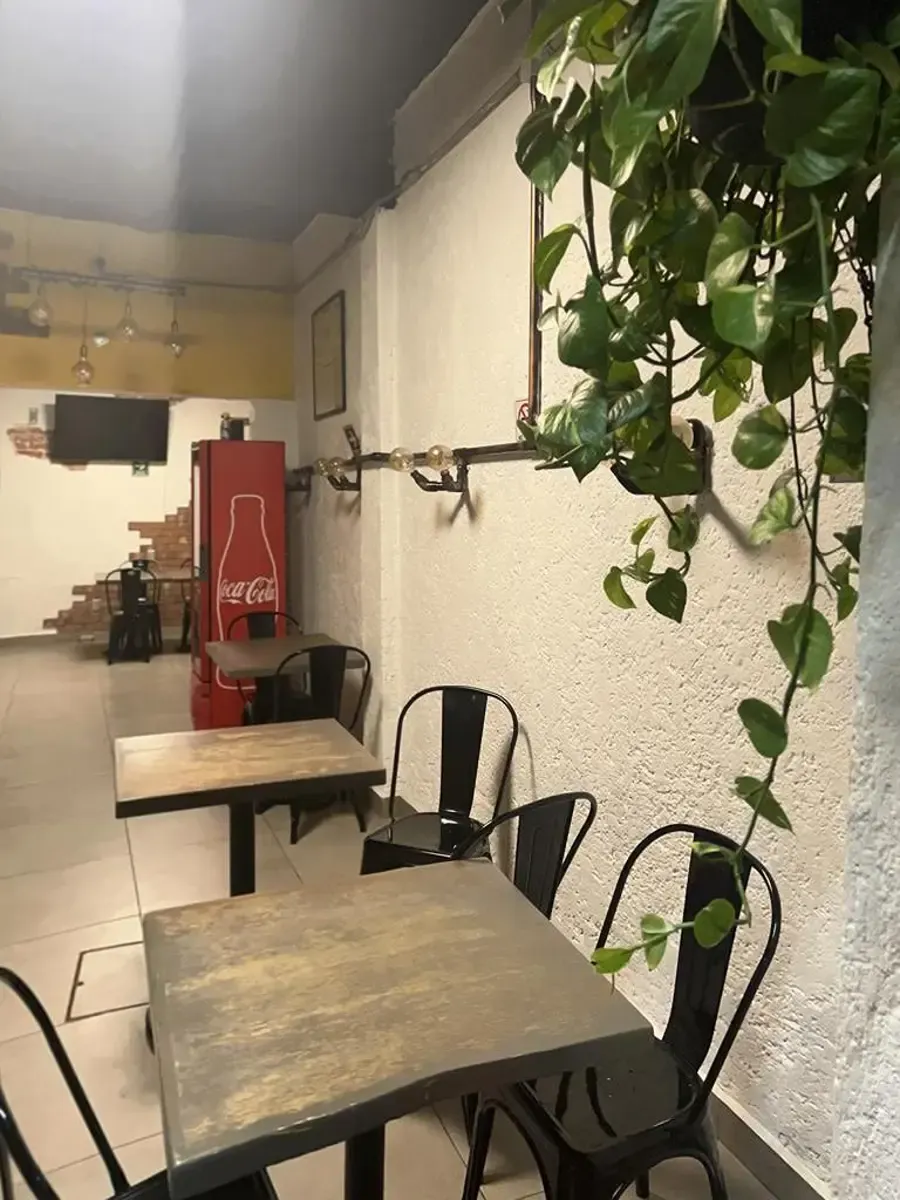 Local Comercial Spot2