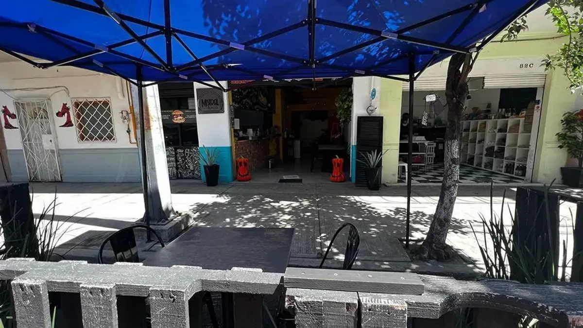 Local Comercial Spot2