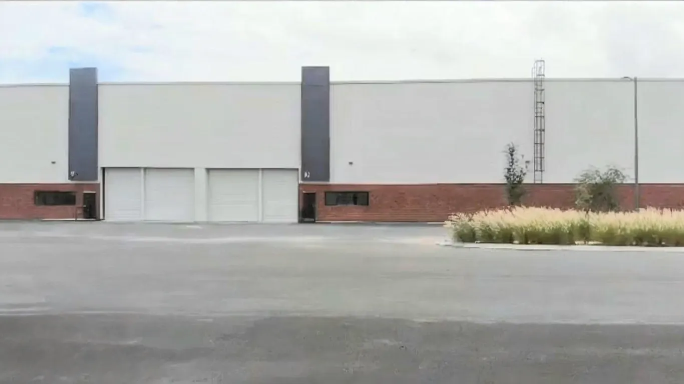 Industrial Spot2