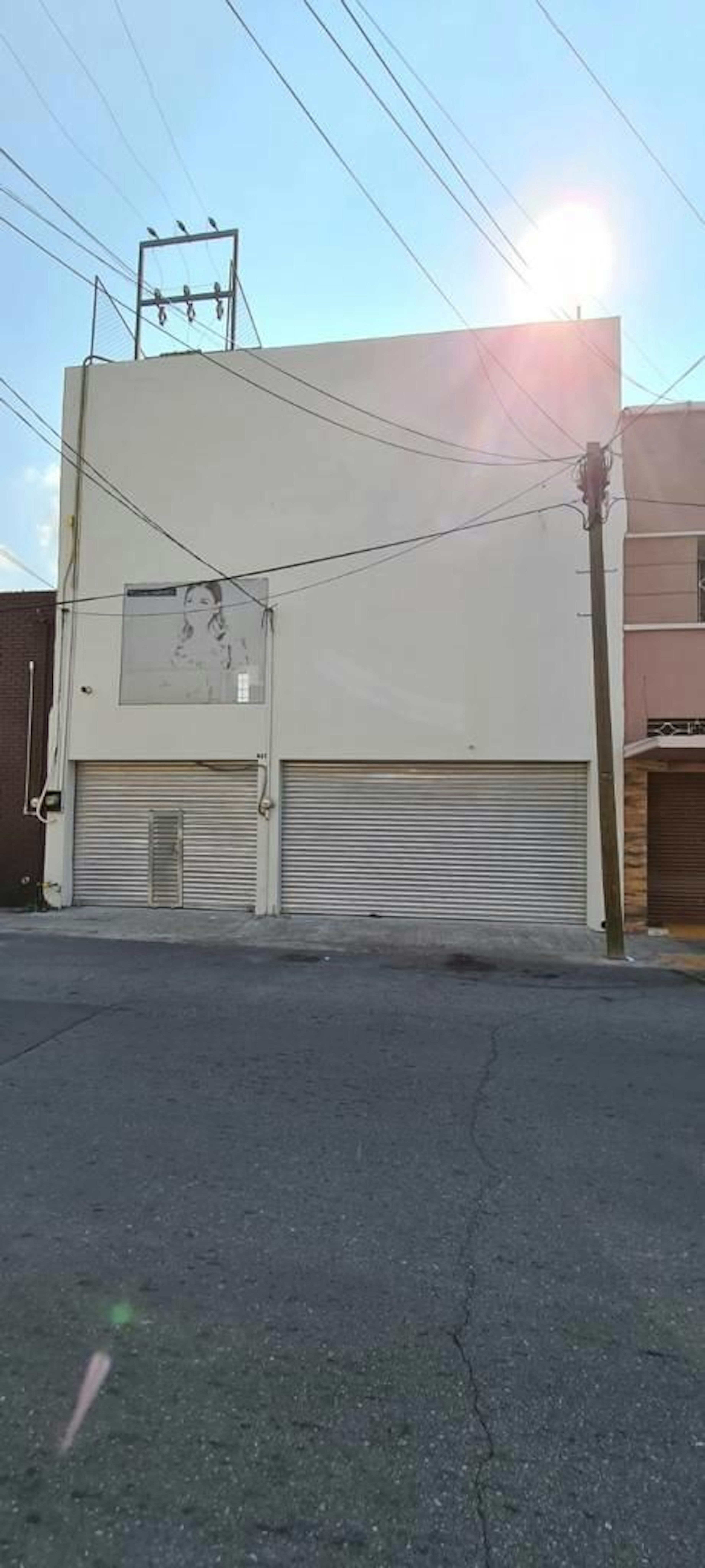 Spot image 0