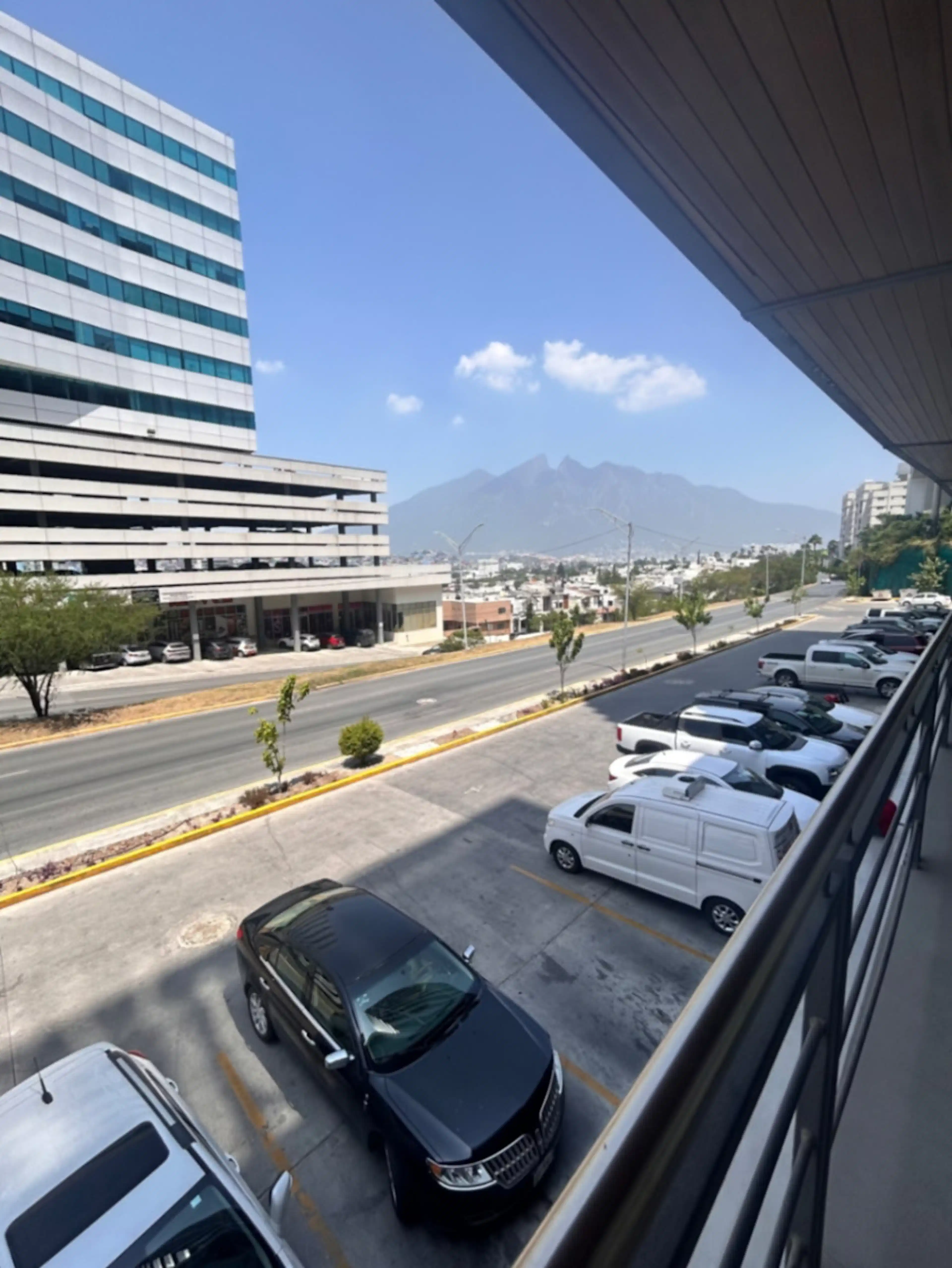 Avenida Fundadores