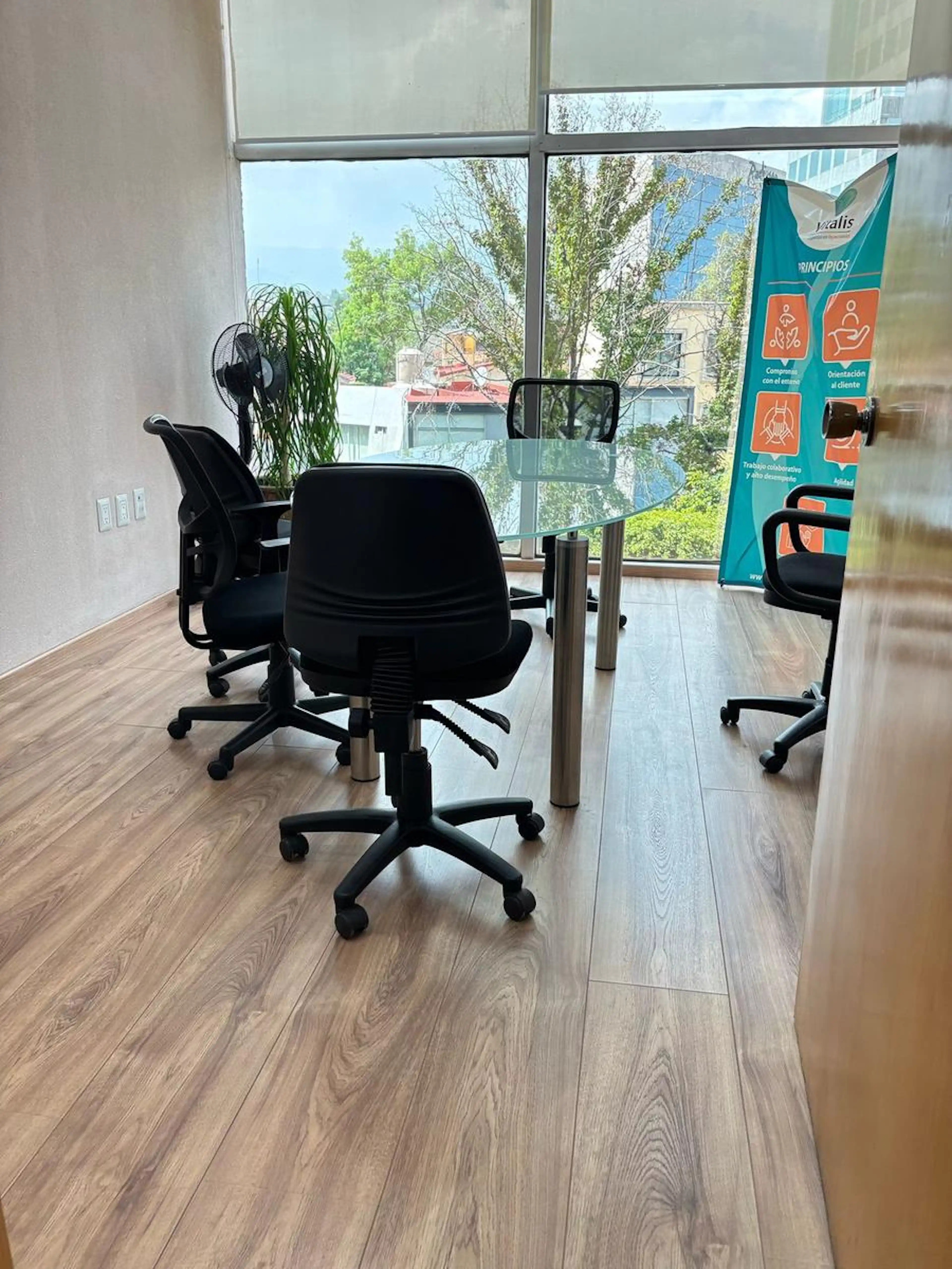 RENTA OFICINAS EN TORRE PERISUR - 160 M2 - VILLA OLÍMPICA - TLALPAN 160