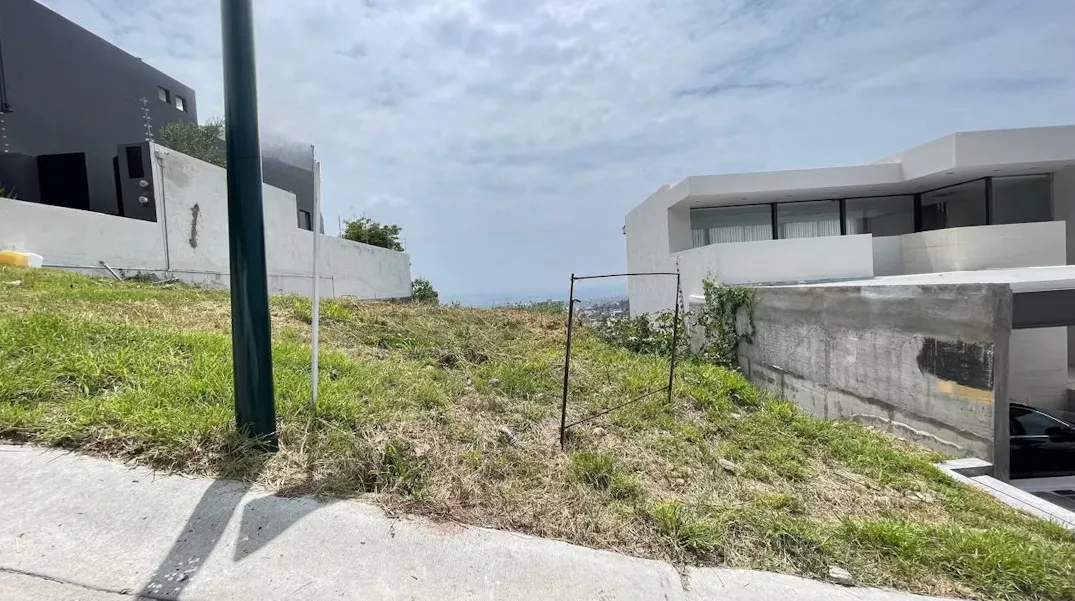 Terreno Spot2