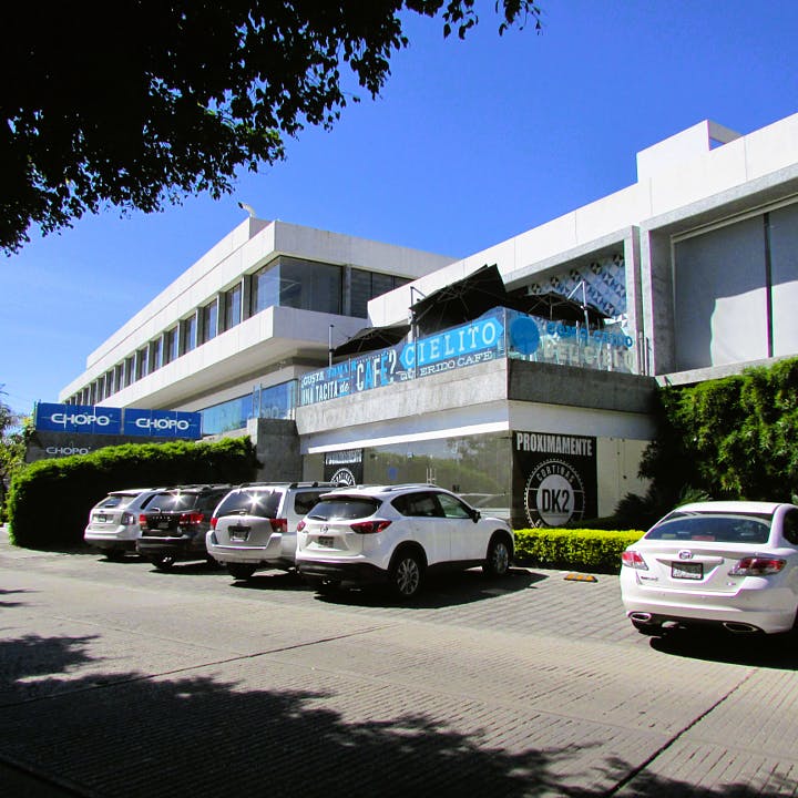 Local Comercial Spot2