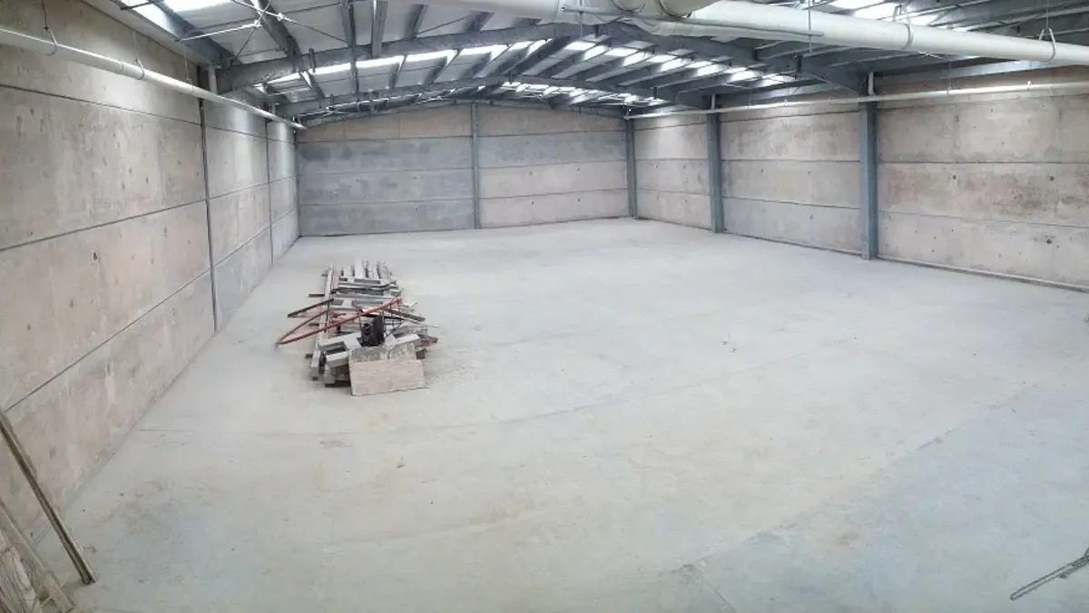 Industrial Spot2