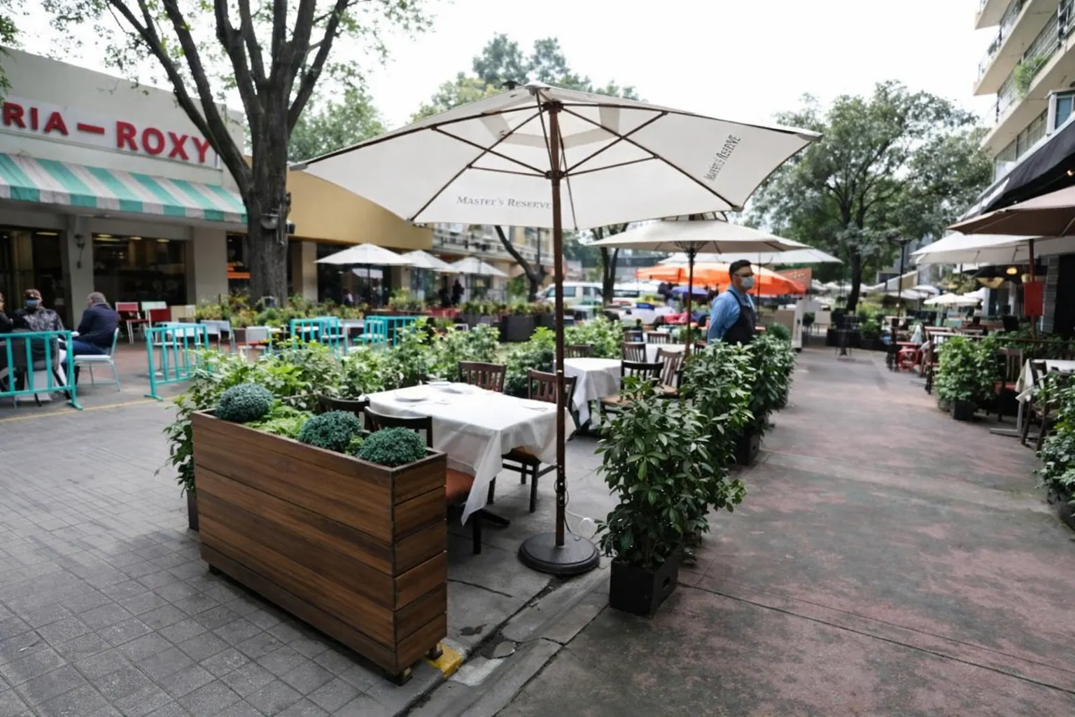 Local Comercial Spot2