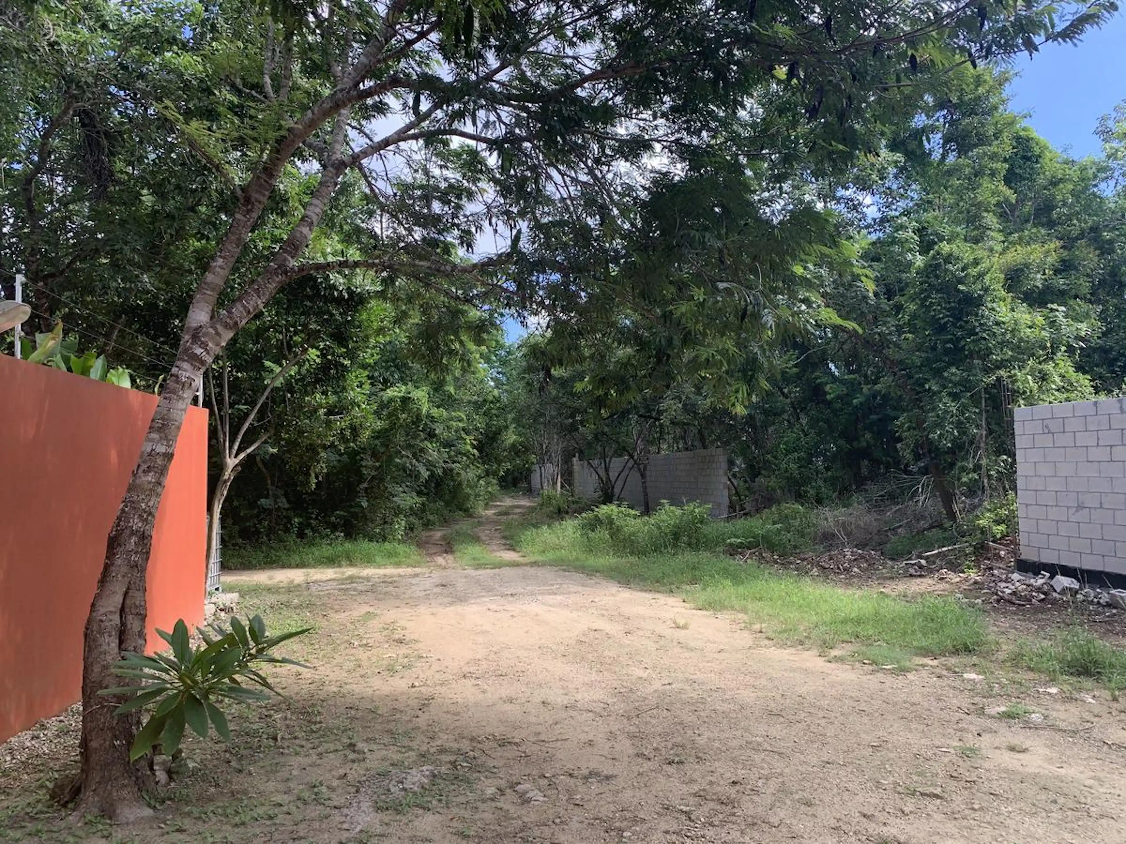 Lote Residencial En Venta Puerto Morelos | Terreno Amplio Cerca Del Caribe Mexicano | C3190