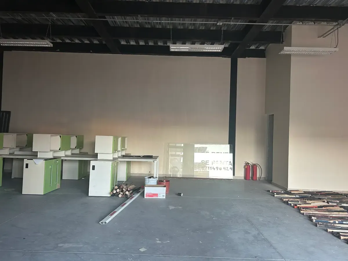 Local Comercial Spot2
