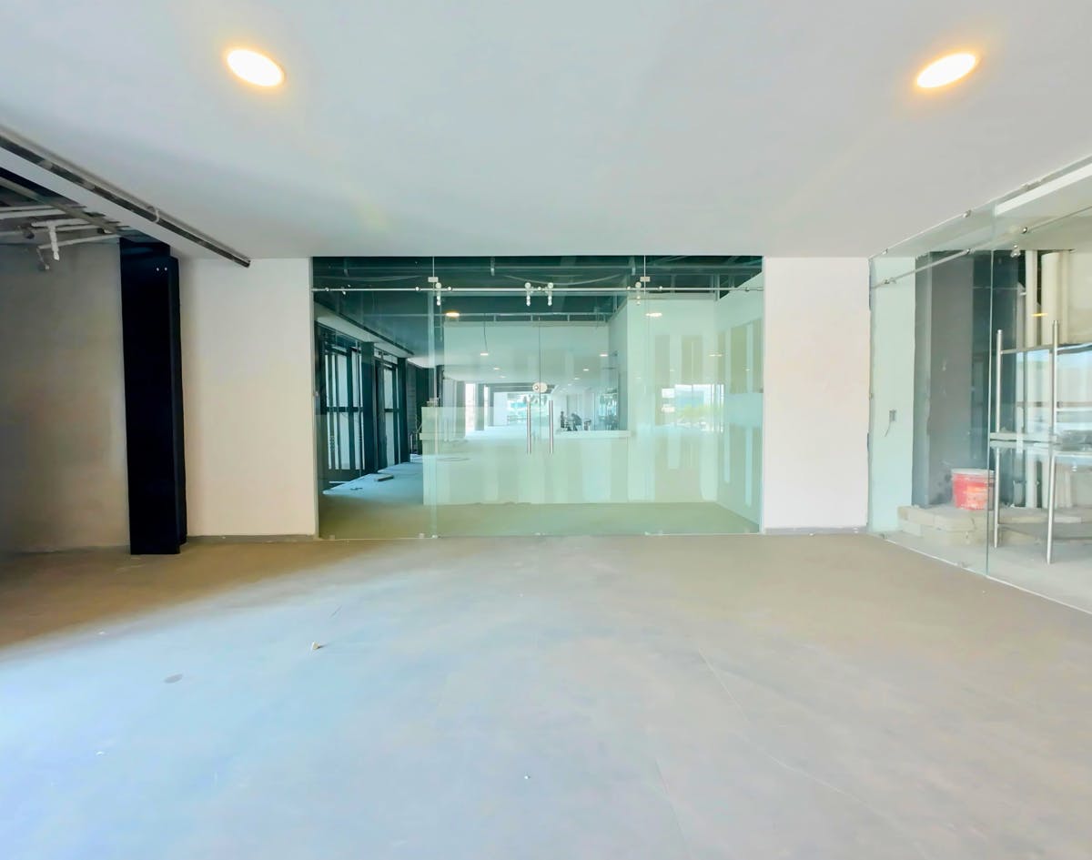 Local Comercial Spot2