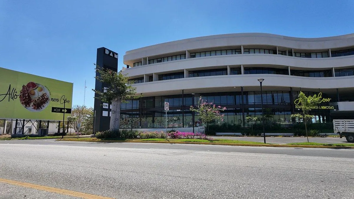 Local Comercial Spot2