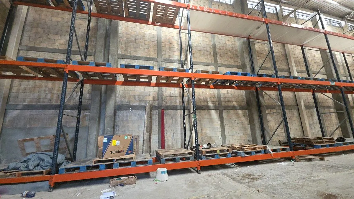Industrial Spot2