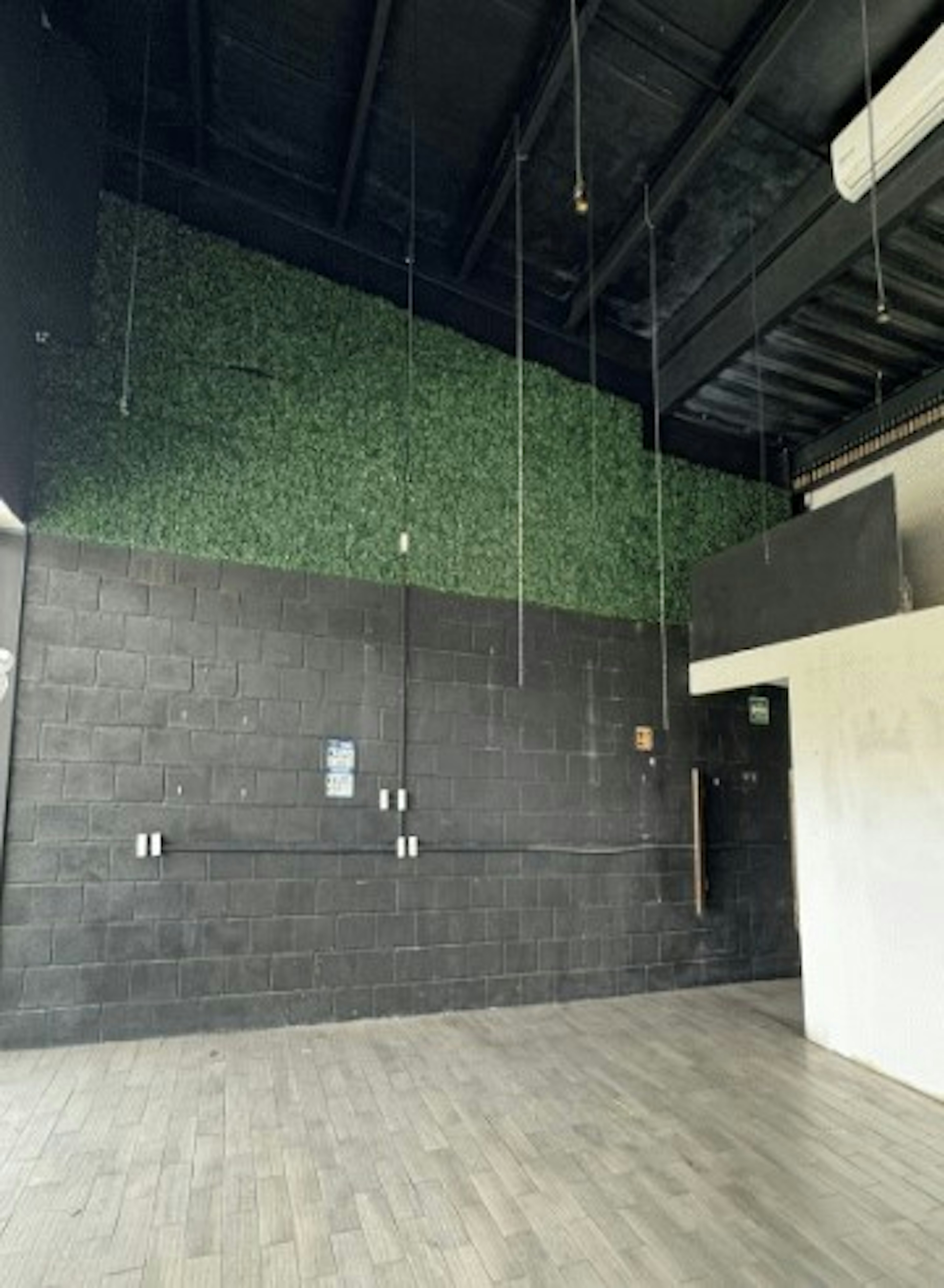 Pa Local 24 - A-photo