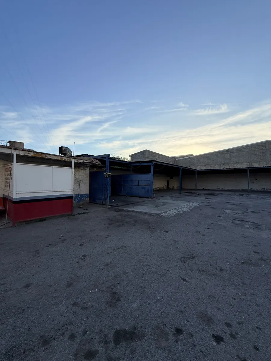 Local Comercial Spot2