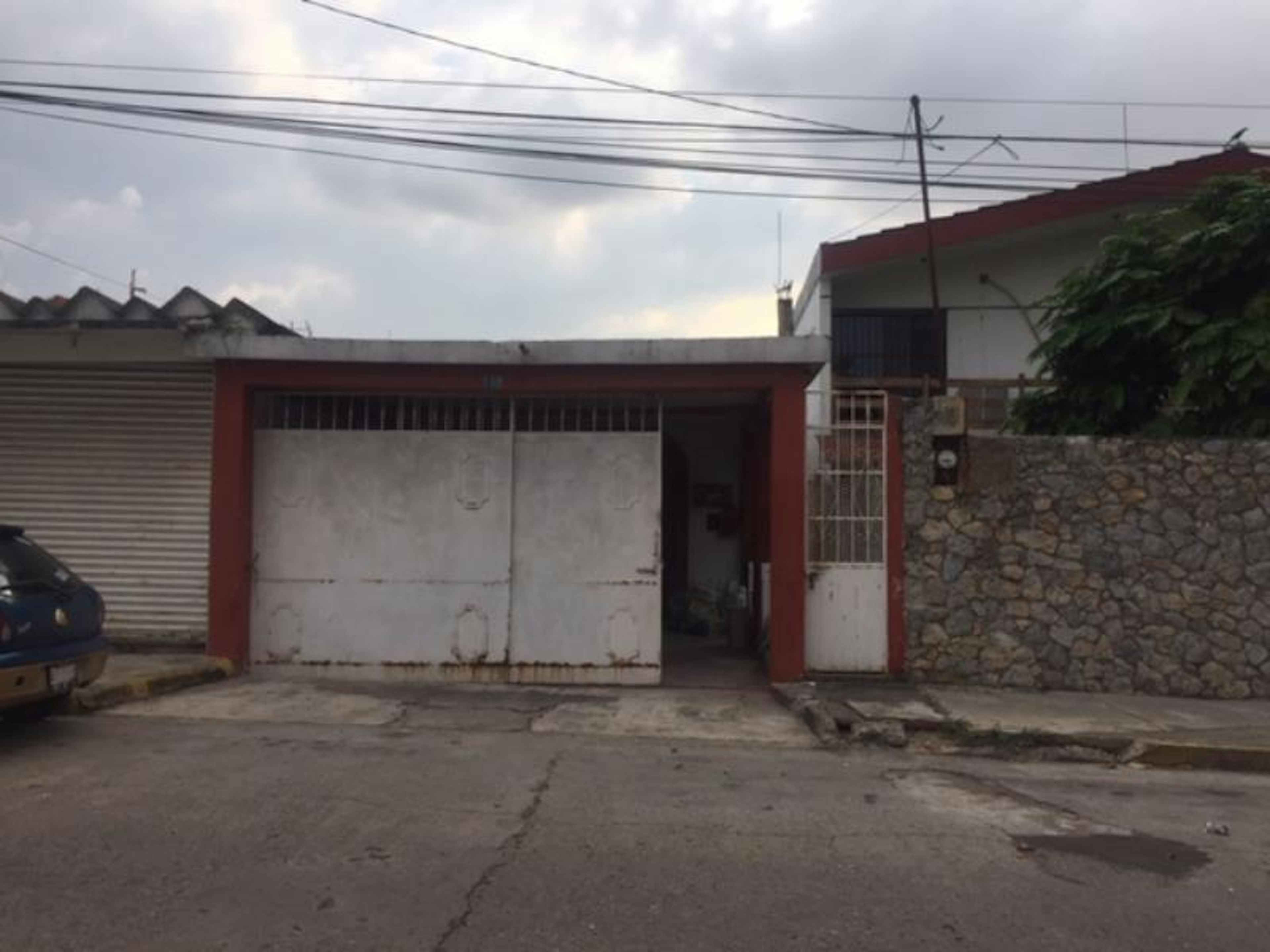 Terreno En Venta En Gil Y Sáenz (el Águila), Centro, Tabasco