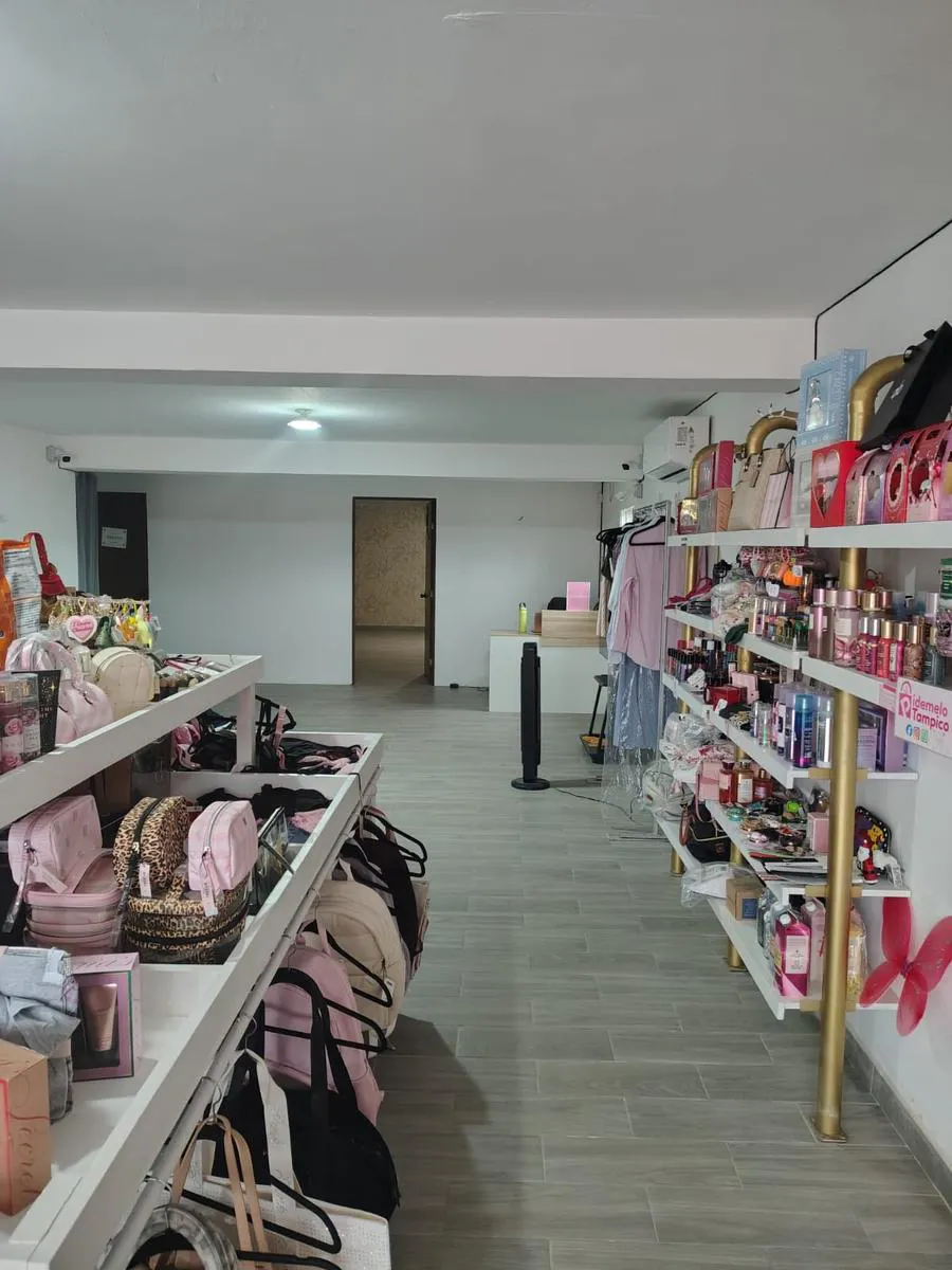 Local Comercial Spot2