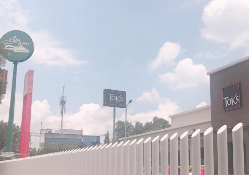 Local Comercial Spot2