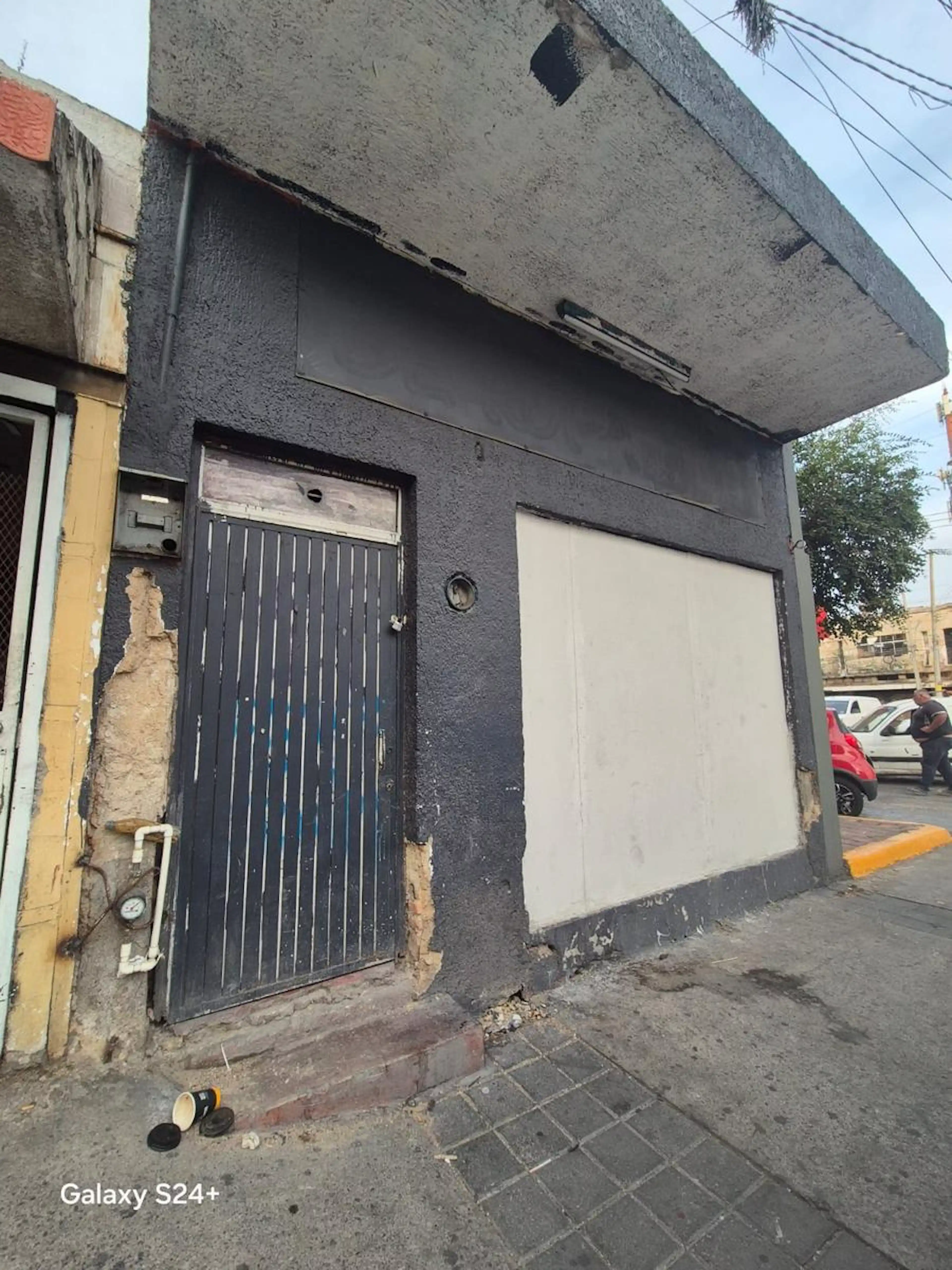 Avenida Francisco Javier Mina