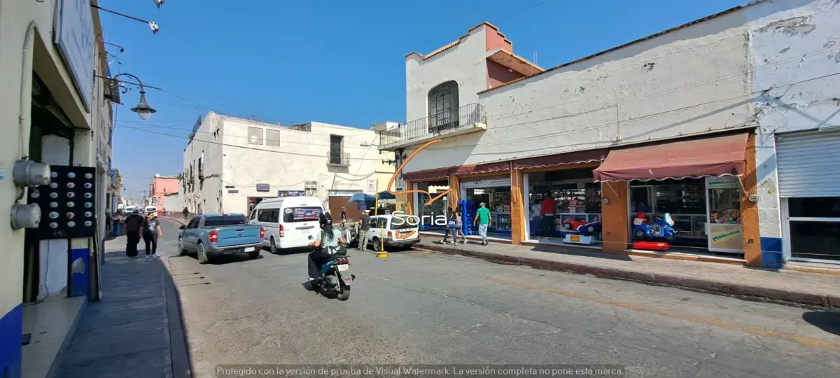 Local Comercial Spot2